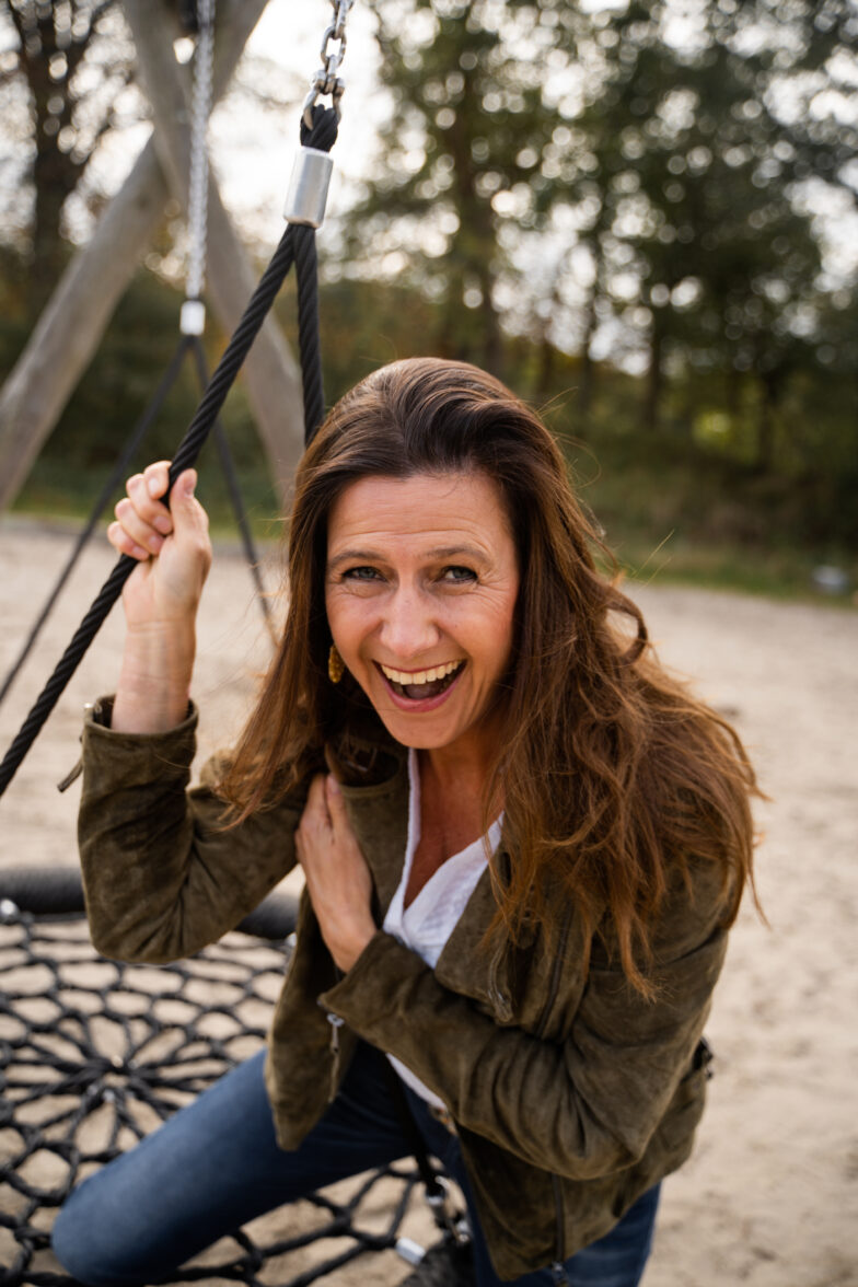 Schommel Meyendel lachend