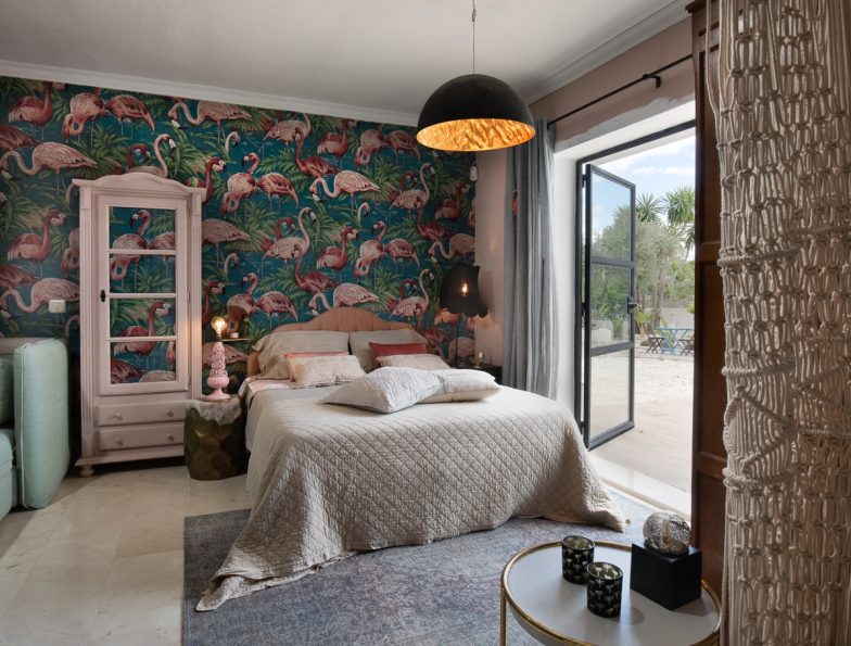 Villa Fahala slaapkamer met bank (2)